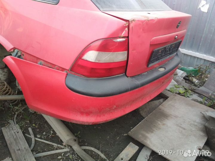 Опель Вектора В Бампер задний