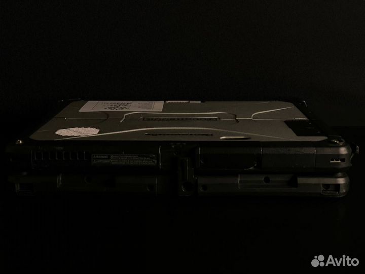 Защищенный ноутбук Panasonic CF-33
