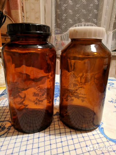 Банки цветное стекло. Вазочка - колба