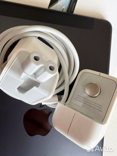 Зарядное устройство apple
