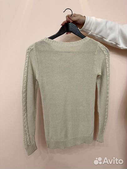 Свитер женский