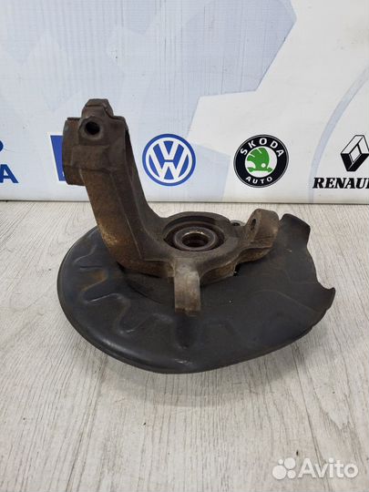 Кулак поворотный volkswagen polo 5 Лев