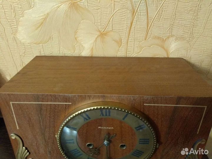 Каминные часы Янтарь с боем