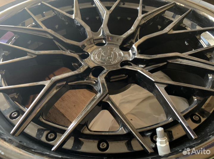 AG luxury wheels R20