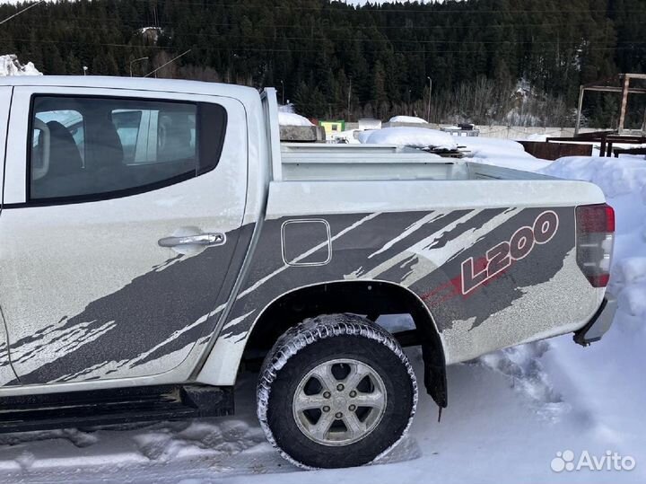 Mitsubishi L200 2.4 МТ, 2022, 13 493 км