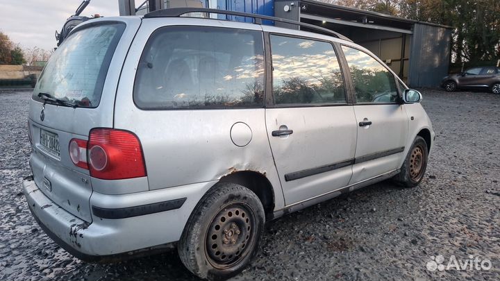 Дверь задняя правая volkswagen sharan 2 2009