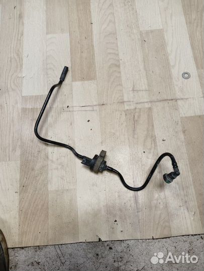 Клапан вентиляции топливного бака Ford Focus 2