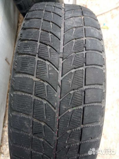 Bridgestone Blizzak WS-60 195/65 R15