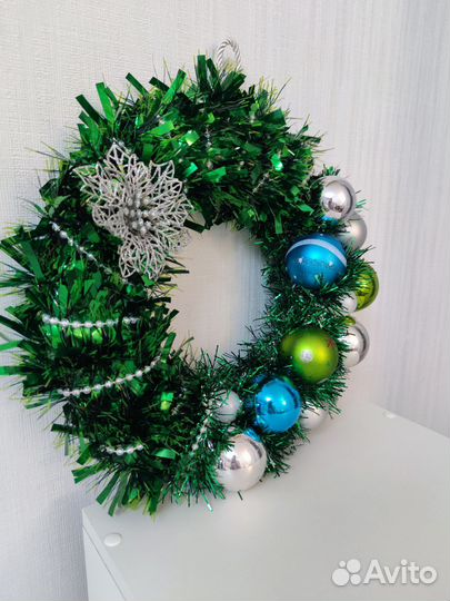 Поделка в школу, сад/ венок/ декор на новый год