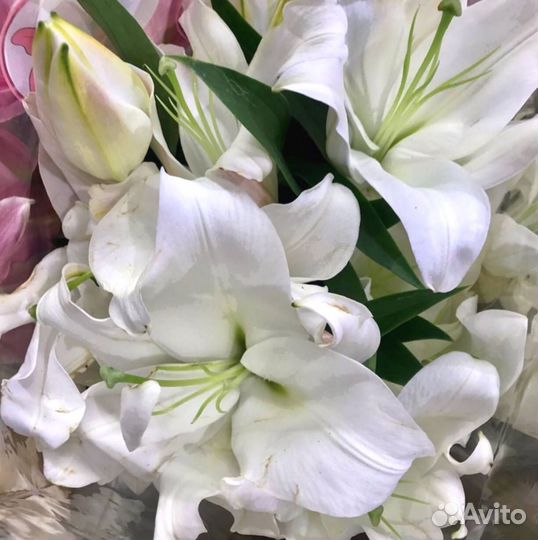 Букет из лилий