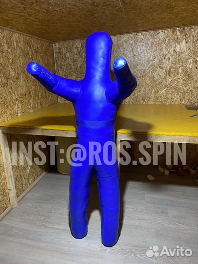 Манекен для борьбы синий