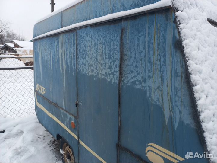 Прицеп легковой одноосный бу