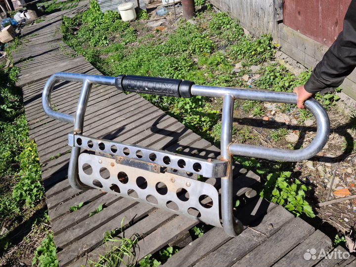 Кенгурятник Toyota Hilux Surf