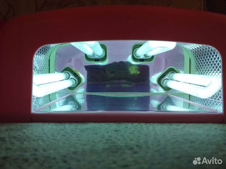 UV-лампа для маникюра