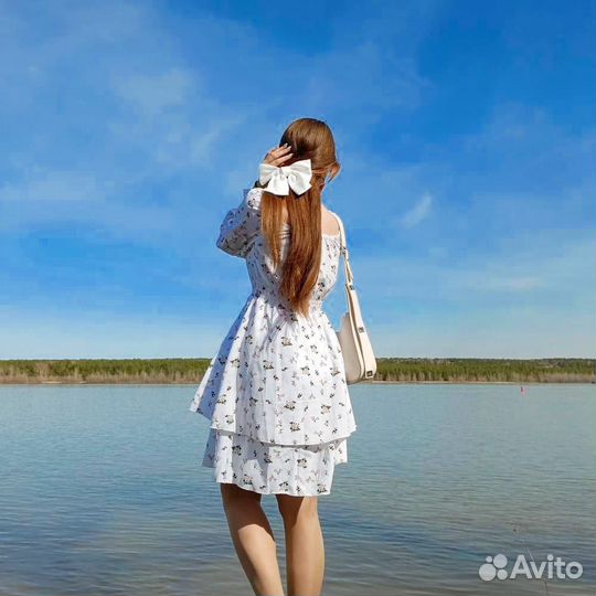 Платье с цветочным принтом