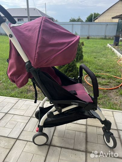 Прогулочная коляска yoya