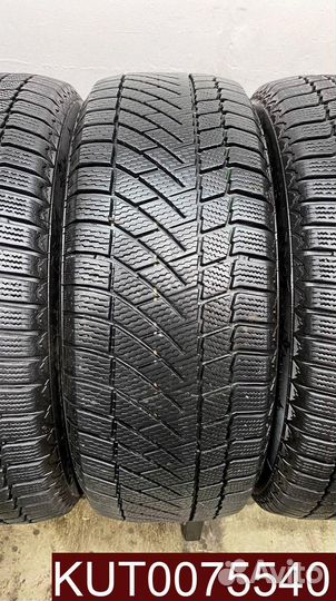 Continental ContiVikingContact 6 SUV 215/60 R16 107U