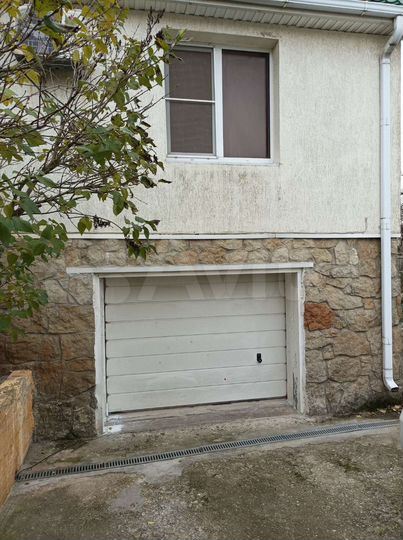 Коттедж 230 м² на участке 14 сот.