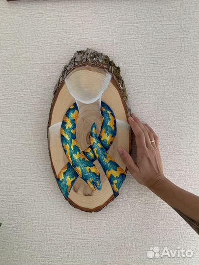 Картина на древесном спиле 