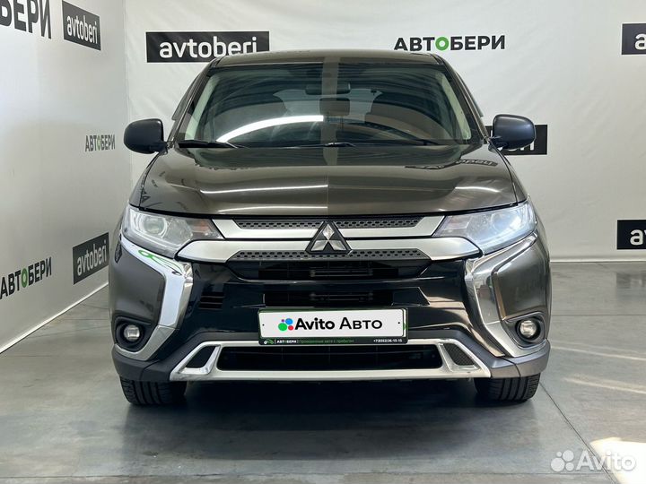 Mitsubishi Outlander 2.0 CVT, 2020, 85 635 км