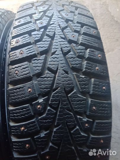 Maxxis ArcticTrekker NP3 205/60 R16