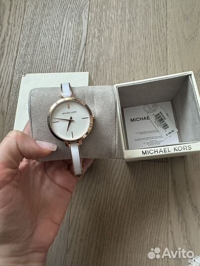 Часы женские michael kors новые