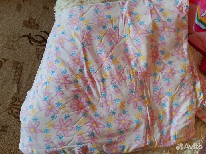 Постельное в кроватку с одеялом