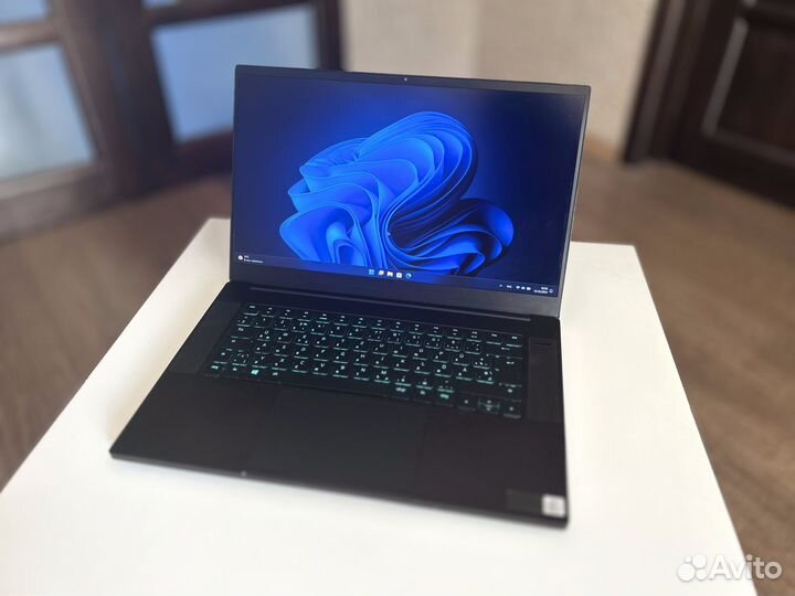 Razer blade 15 Base model (late 2020) 1660 ti