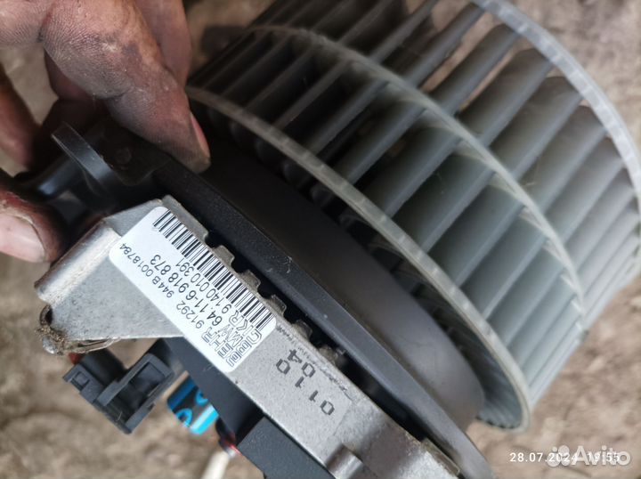 Моторчик отопителя BMW 7-Series E65,E66 2001-2008