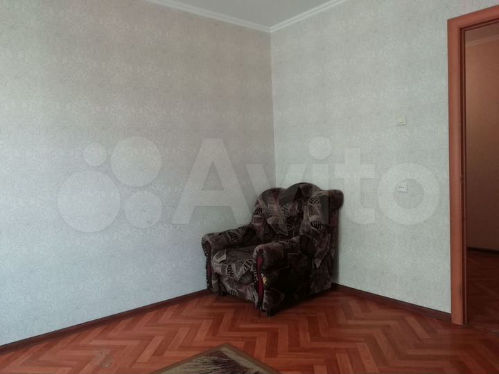 2-к. квартира, 75 м², 4/10 эт.