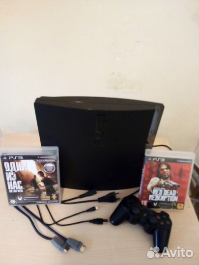Sony PS3 в комплекте 2 игры