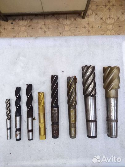 Фрезы концевые по металлу (длинная серия) СССР