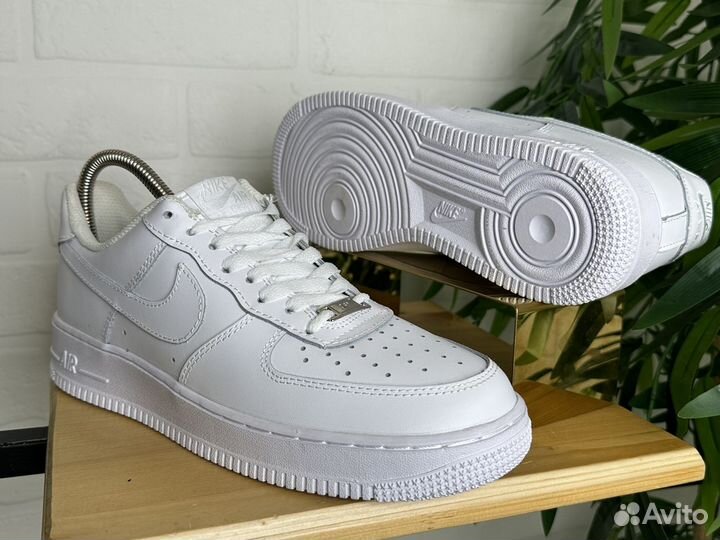 Кроссовки мужские Nike Air Force 1 41-46 белые