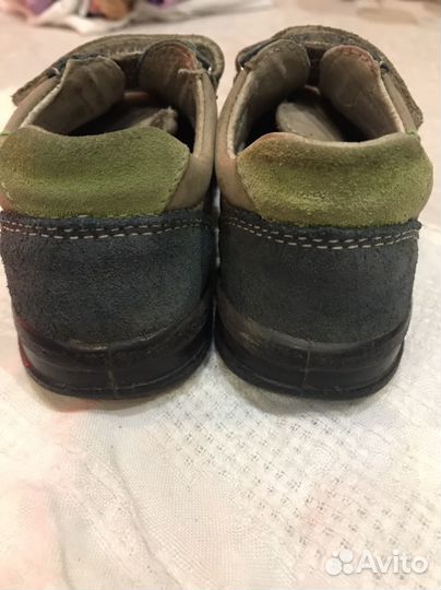 Кроссовки Котофей кожа 25