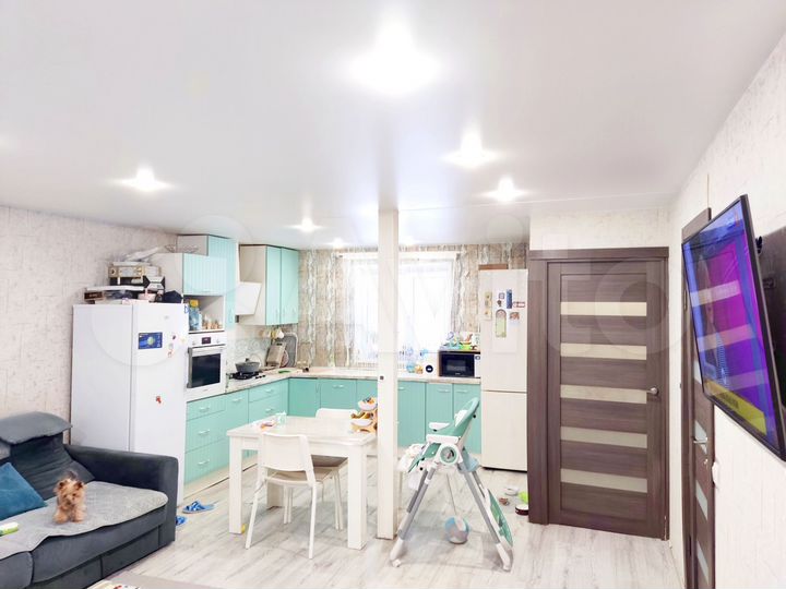 Дом 96 м² на участке 1,7 сот.