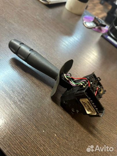 Переключатель света фар Renault Logan 1 1.4 K7J