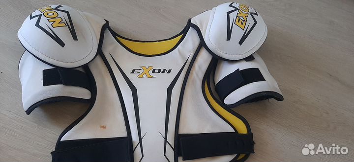 Нагрудник хоккейный взрослый xl