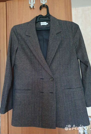 Отдам бесплатно женские вещи пакетом