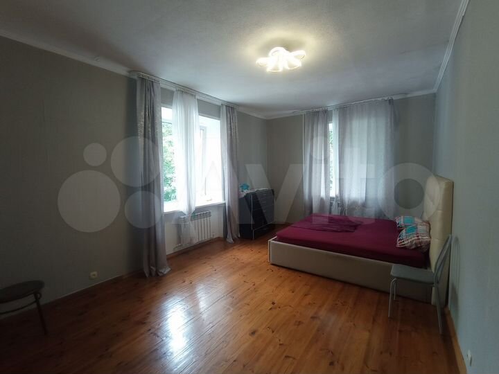 5-к. квартира, 154 м², 2/2 эт.