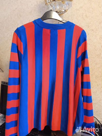 Джемпер новый