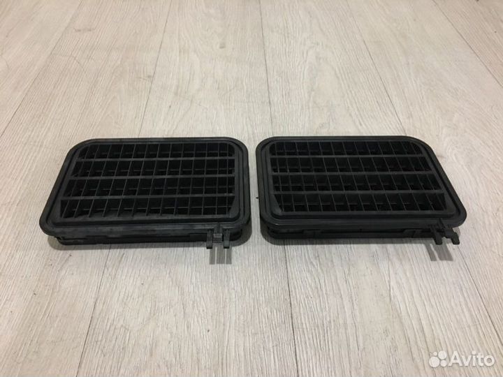 Клапан кузова Mercedes Benz S350 W220 M112.972