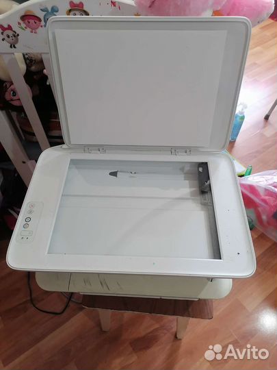 Продам цветной принтер hp deskjet 2320
