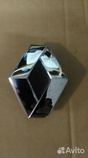 Эмблема рено 9 на 7см оригинал