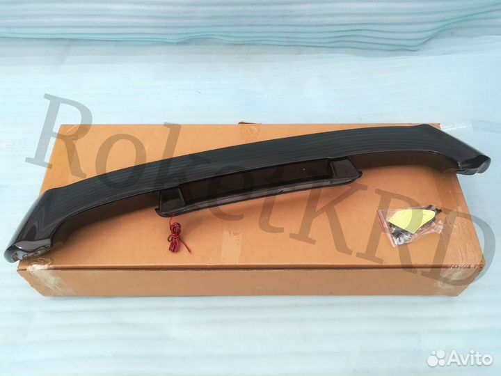 Спойлер Toyota Land Cruiser / Lexus lx 470