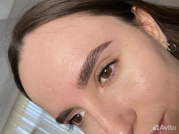 Оформление бровей