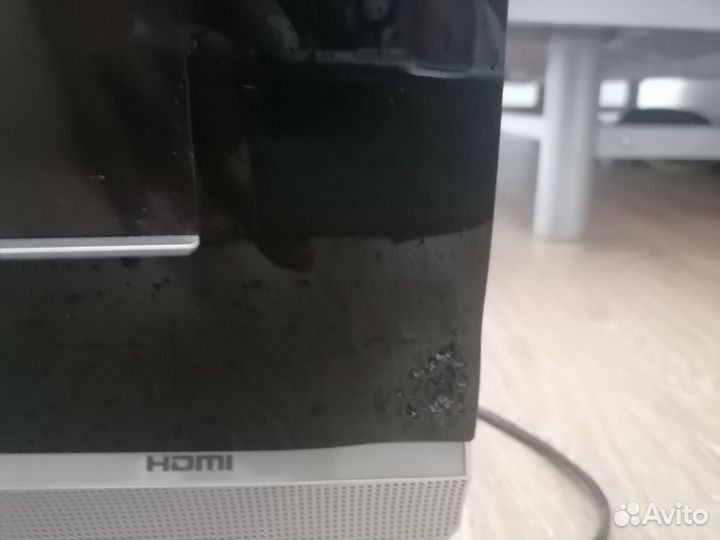 Телевизор LCD Panasonic TX-R32LX80KS