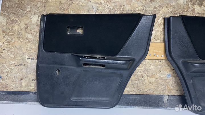 Дверные карты audi 80 b4