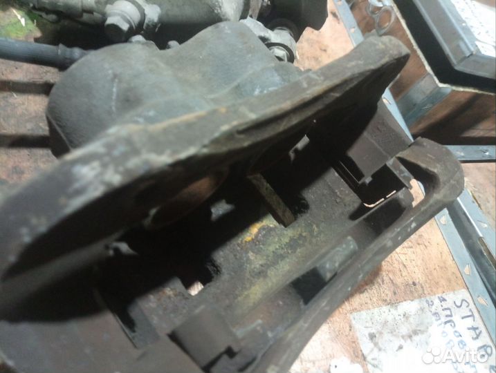 Тормозной суппорт Hyundai grand Starex H-1