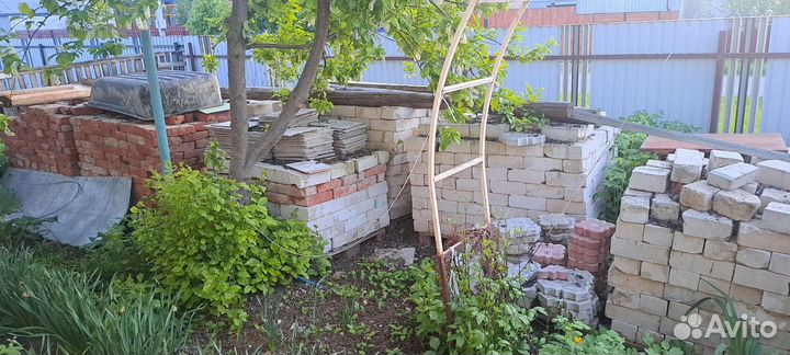 Кирпич огнеупорный и силикатный