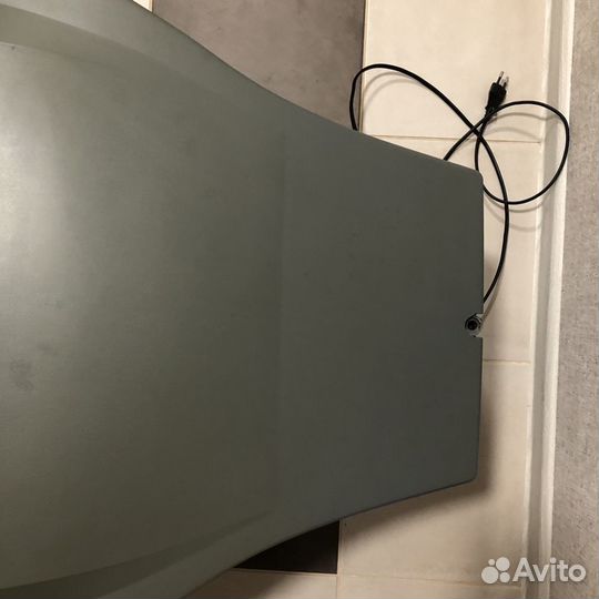 Телевизор цветной Akira 52 см CT-21CHP5R ЭЛТ